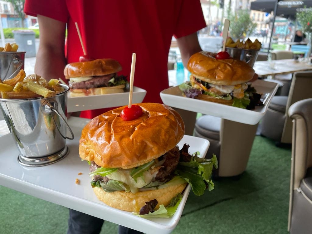 Red Kitchen Restaurant Brasserie sur IvrysurSeine